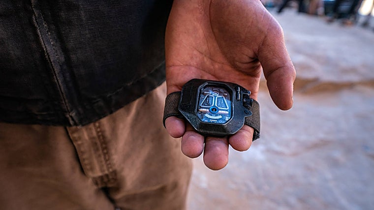 'Desert Watch' es la pieza que  han creado los expertos de Hamilton en exclusiva para 'Dune: Parte Dos'.