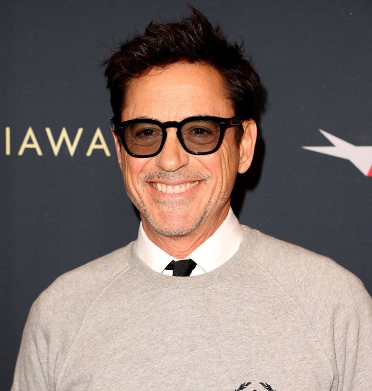 La sonrisas blancas de los famosos, como la de Robert Downey Jr, suelen ser fruto de tratamientos de carillas.