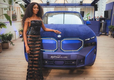 Un BMW con lentejuelas y terciopelo diseñado por Naomi Campbell