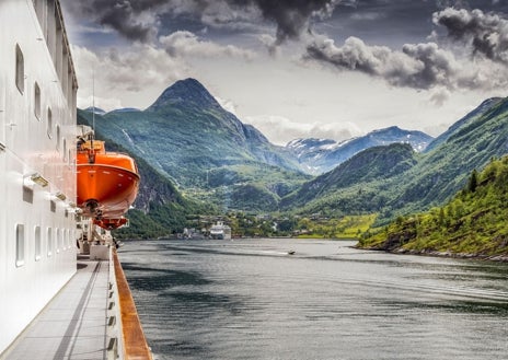 Imagen secundaria 1 - Vistas del fiordo Geiranger, escenario de la boda