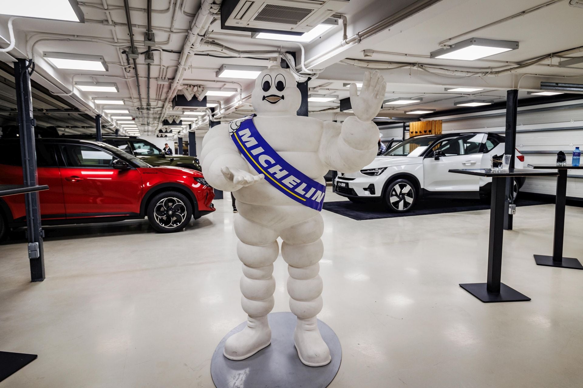 Michelin patrocinó el Motor Session Summum celebrado en el Jarama y que reunió a los lectores de Summum y las marcas más exclusivas del sector. 