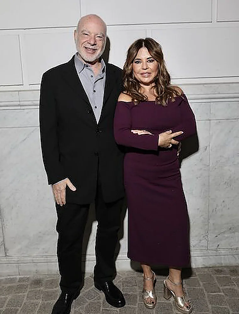 El doctor Levy con Natalia de la Vega, fundadora de Tacha Beauty, durante la presentación en España de sus productos.