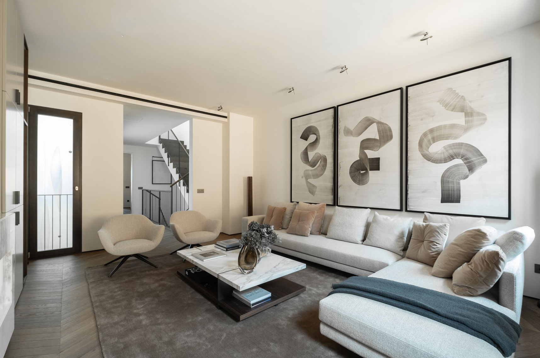 Todo en ella ha sido diseñado para ofrecer a sus dueños el máximo confort, así como para desprender serenidad, calidez y armonía 