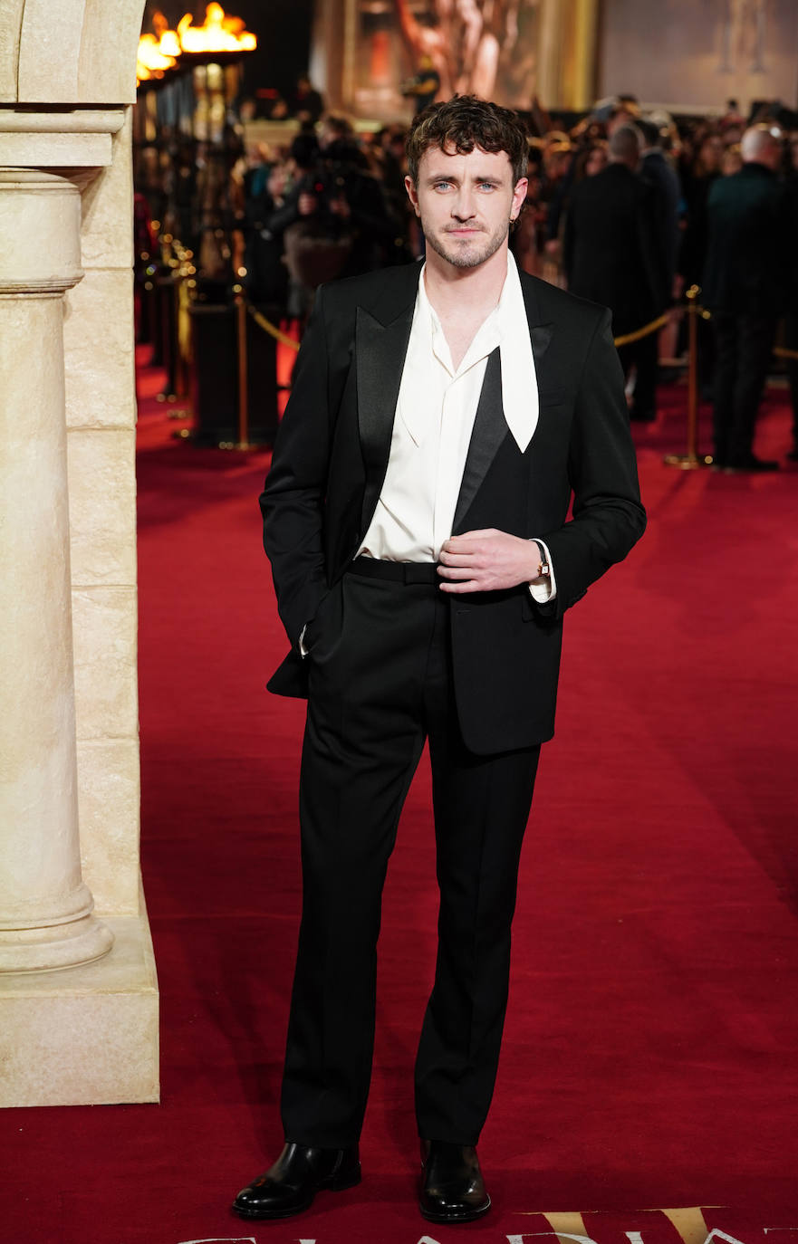 Paul Mescal, protagonista de la nueva entrega de Gladiator, es otro de los hombres más elegantes del mundo. 