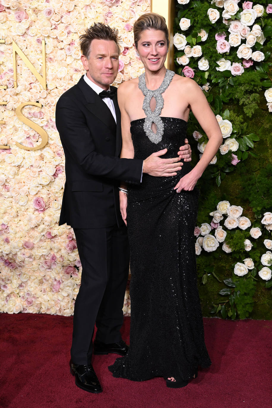 Ewan McGregor con un esmoquin clásico. 