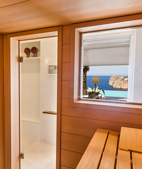 Imagen secundaria 2 - La villa cuenta con muchas instalaciones como bodega, gimnasio o un spa con sauna