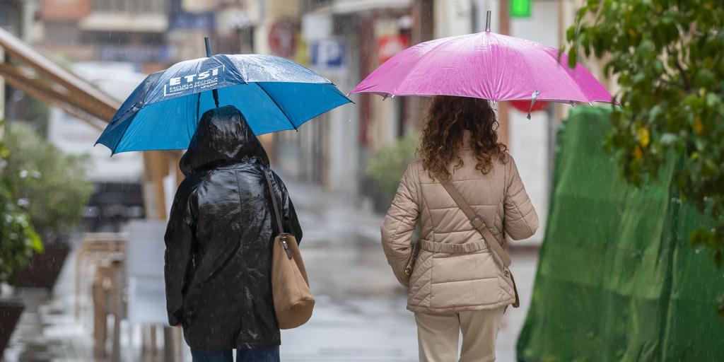 La Aemet pone en aviso a estas comunidades de España por la llegada de fuertes lluvias y tormentas secas
