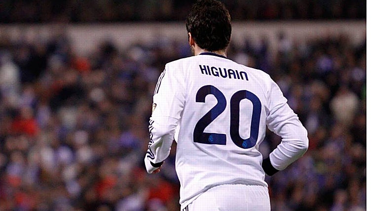 Gonzalo Higuaín en un partido en 2013