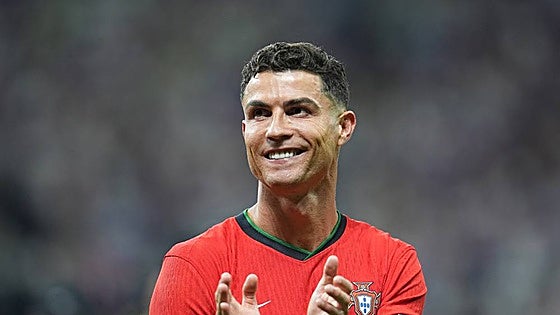 Cristiano Ronaldo supera a Messi en patrimonio: estos son los lujos y negocios que le han convertido en milmillonario