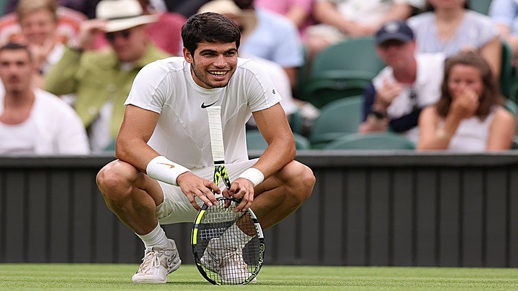 La raqueta con la que Alcaraz ganó a Djokovic en Wimbledon 2023 se convierte en la más cara alcanzando los 150.000 euros