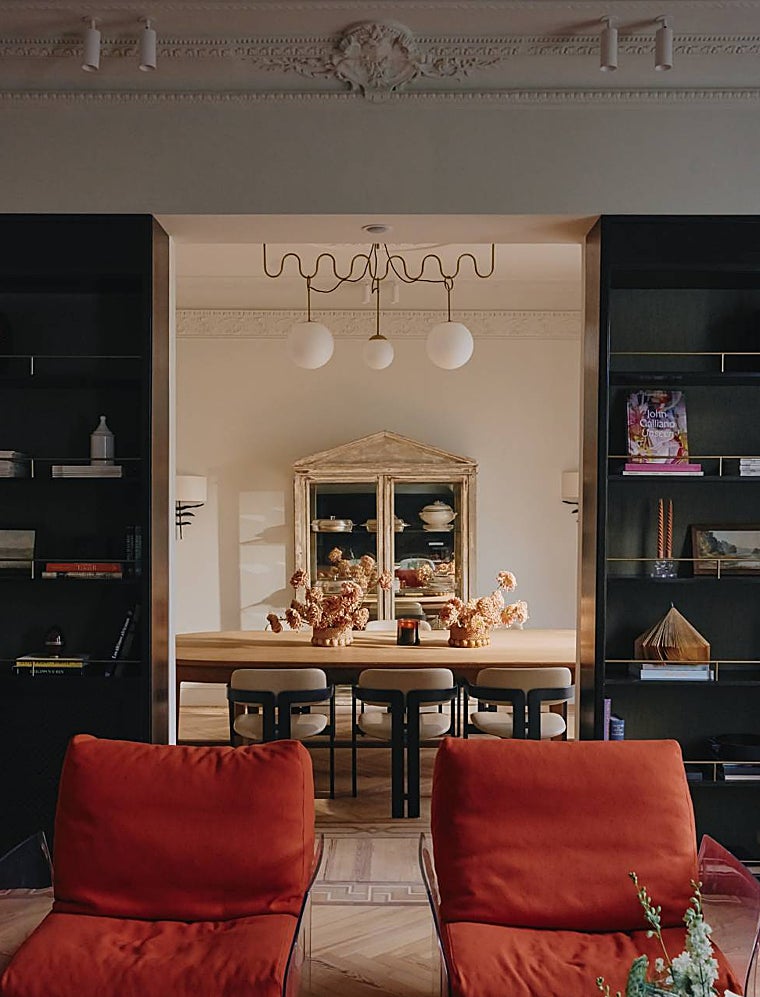 Otra perspectiva del salón