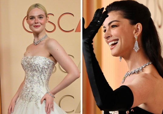 Anne Hathaway y Elle Fanning en los Oscar