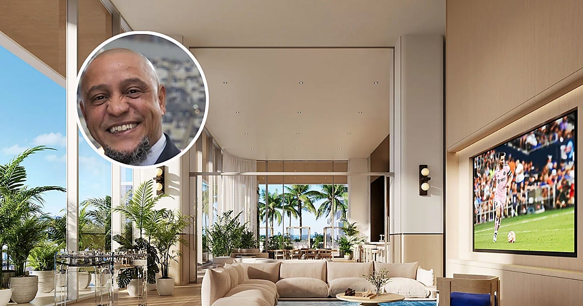  Roberto Carlos compra 2 departamentos en Florida 