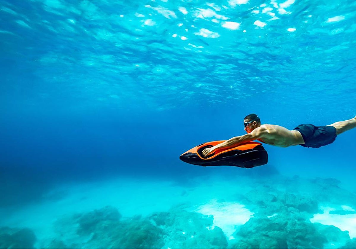 Motos de agua, tablas de jetboard... lujo acuático