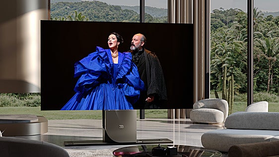 La nueva y escultórica televisión que firma Bugatti y que es una de las más caras del mundo