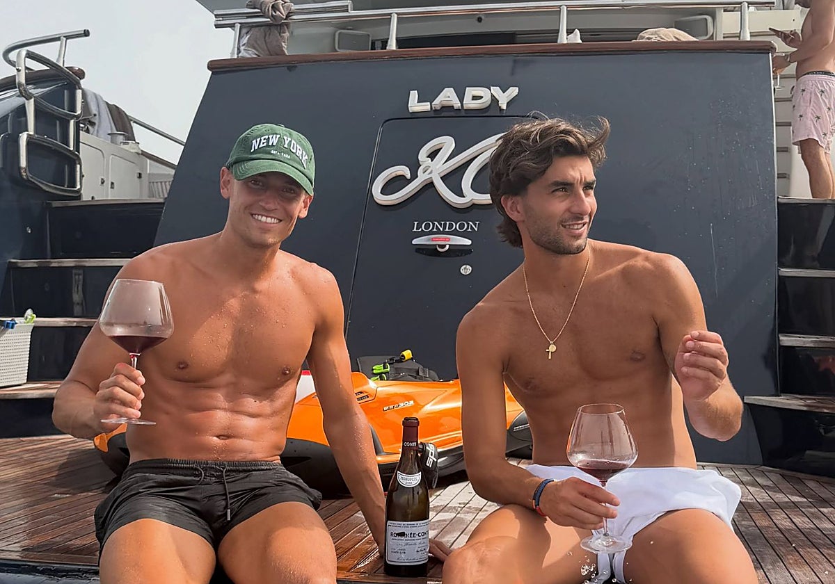 Las vacaciones de lujo de Ferran Torres y Marcos Llorente: del yate a 13.000 euros por día, al vino de más de 30.000
