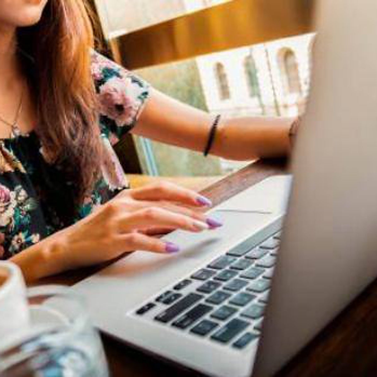 ¿Has recibido un correo desde tu propia dirección?: la nueva estafa que usan para robarte