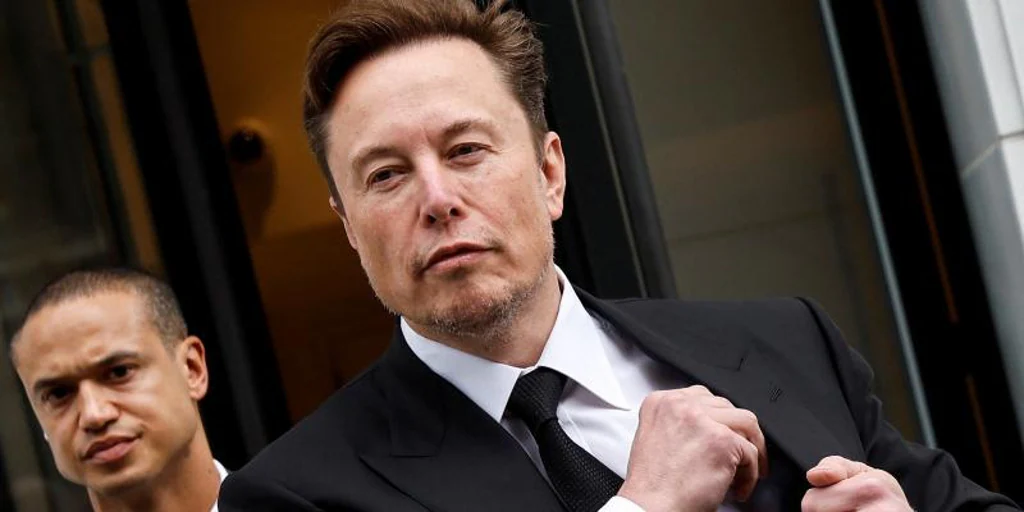 Elon Musk prepares to turn Twitter into the new PayPal
