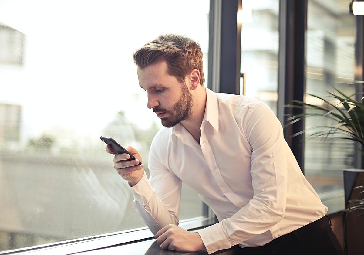 Te contamos los indicios de que alguien podría estar espiando tu móvil