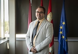 Félix Barrio , director del Incibe: «Las mafias ofrecen dinero a trabajadores descontentos para que faciliten ciberataques»