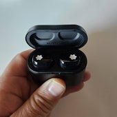 Probamos los Montblanc MTB03, una alternativa de lujo a los AirPods Pro