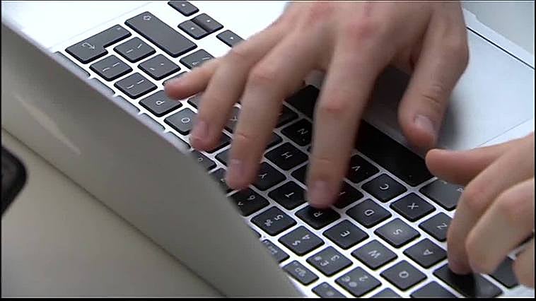 Google, Facebook y Booking, entre los sitios web más consumidos por los españoles en 2023