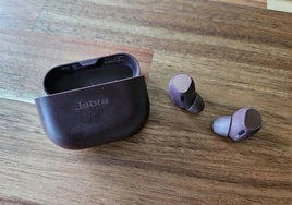 Probamos los Jabra Elite 10: ¿son estos los auriculares con cancelación de ruido que necesitas?