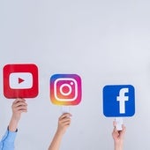 Bruselas señala a YouTube, Snapchat y Tiktok por poner en riesgo la salud mental con su algoritmo de recomendación