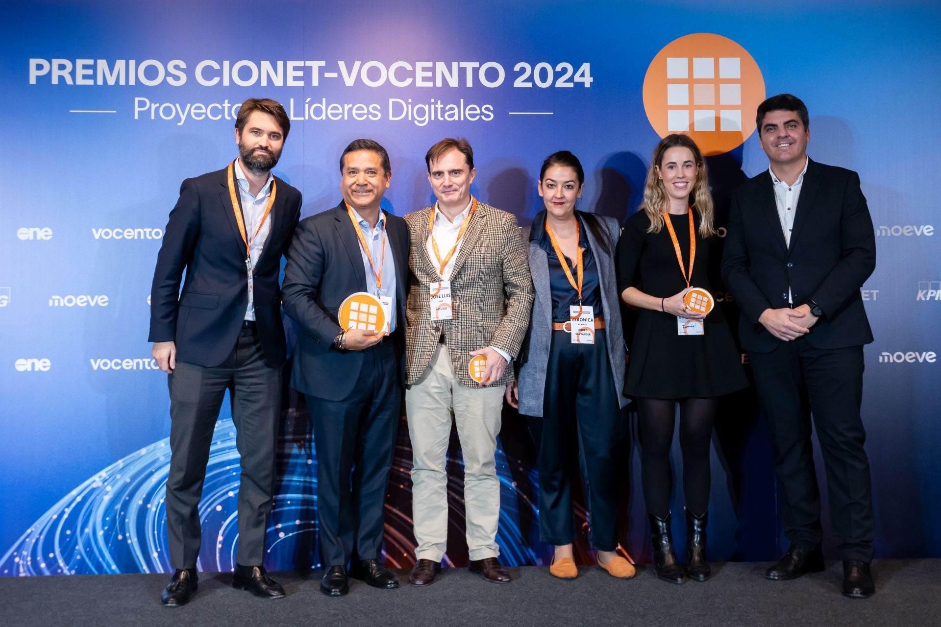 Finalistas y premiados de la cuarta edición de los Premios CIONET Vocento