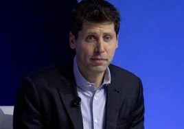 La hermana de Sam Altman demanda al creador de ChatGPT por abusar sexualmente de ella durante años