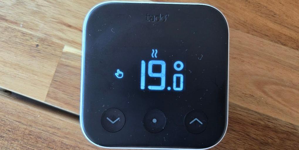 Probos tado X, el termostato inteligente que promete reducir la factura de la luz