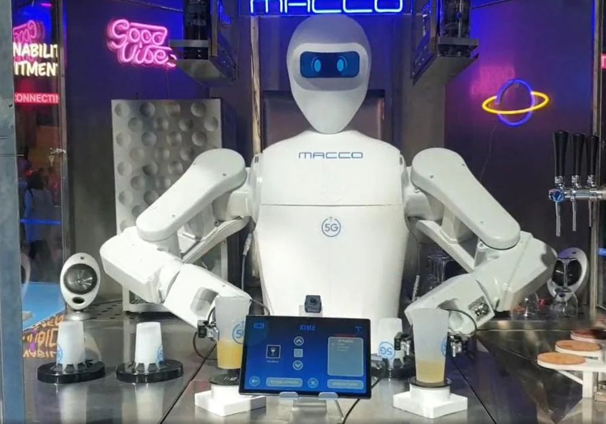 El robot Kime en su presentación el World Mobile Congress de 2022