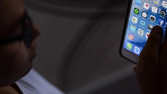 España y otros 10 países piden a la UE la verificación obligatoria de edad para el acceso de los menores a redes sociales