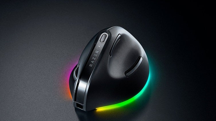Probamos el Razer Pro Click V2 Vertical Edition: un ratón lleno de IA que se preocupa por tu muñeca