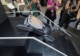 Así es CyberX: el robot aspirador capaz de subir las escaleras