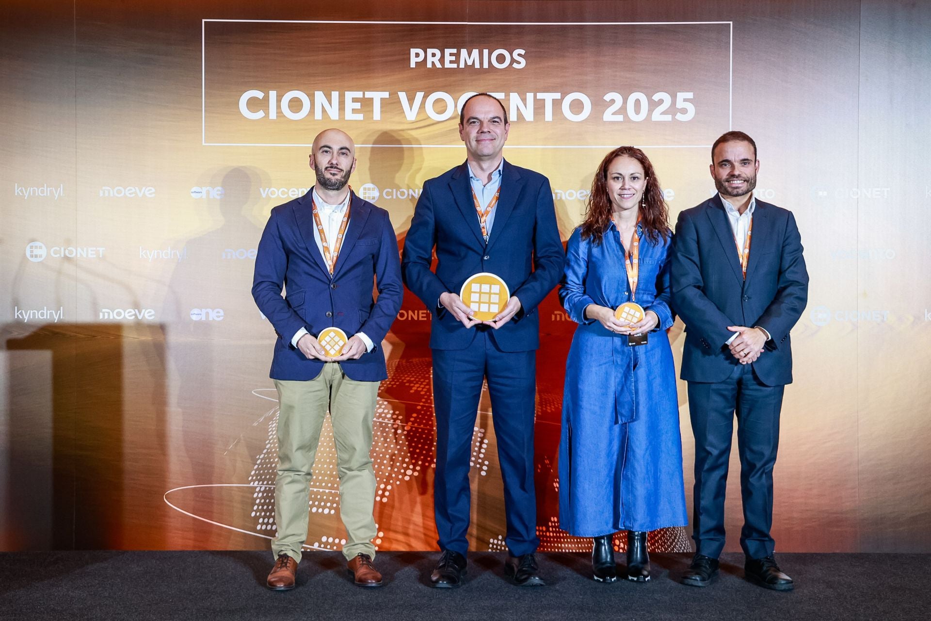 Finalistas y premiados