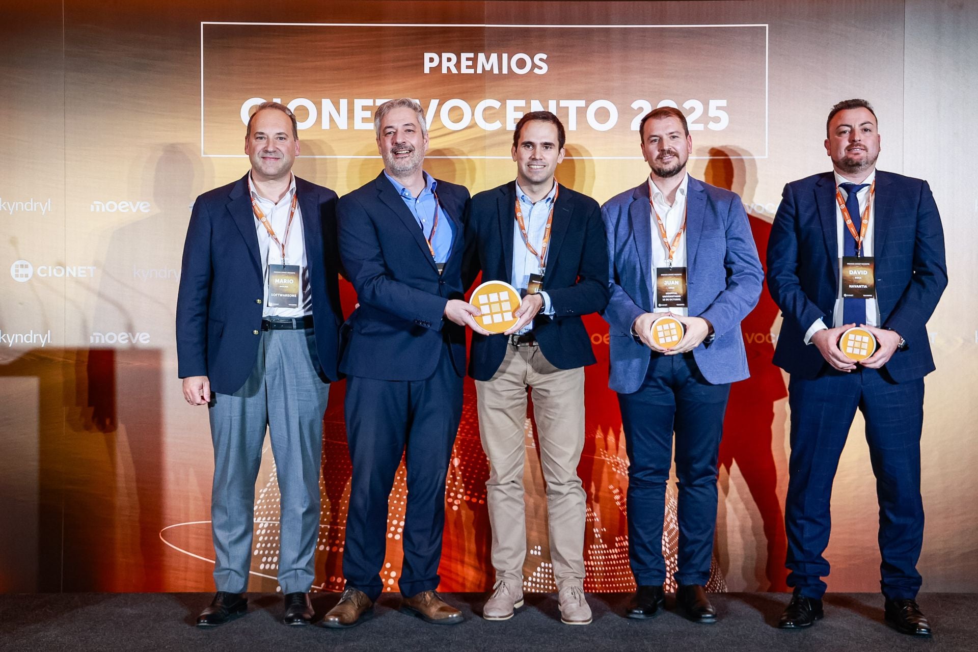 Finalistas y premiados