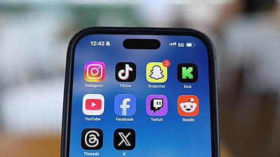 Australia acusa a Meta, TikTok y Google de permitir el acceso de niños a sus 'apps'
