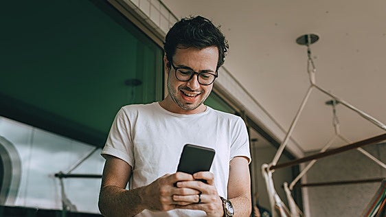 WhatsApp prepara una función que te hará ahorrar mucho tiempo viendo los estados