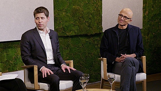 Documentos desclasificados señalan a Microsoft y OpenAI y revelan cómo la IA destruye en secreto a los medios de comunicación