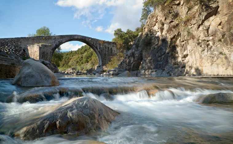 Siete piscinas naturales cerca de Madrid para refrescar el verano