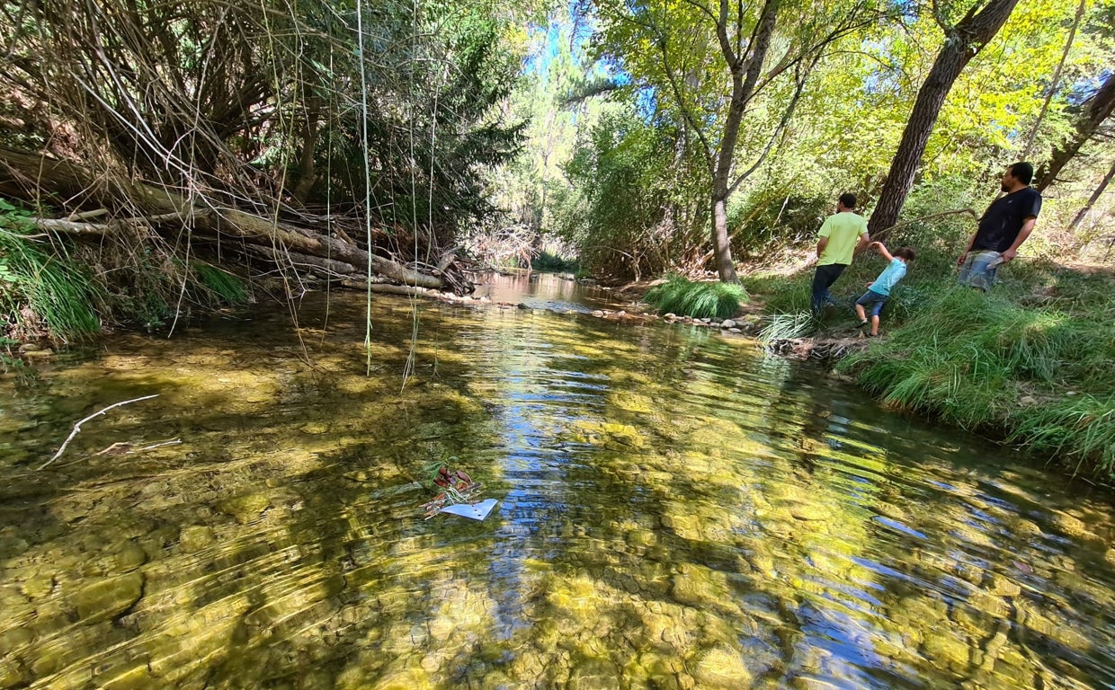 El agua es el protagonista indiscutible de esta espectacular ruta accesible para todos los públicos