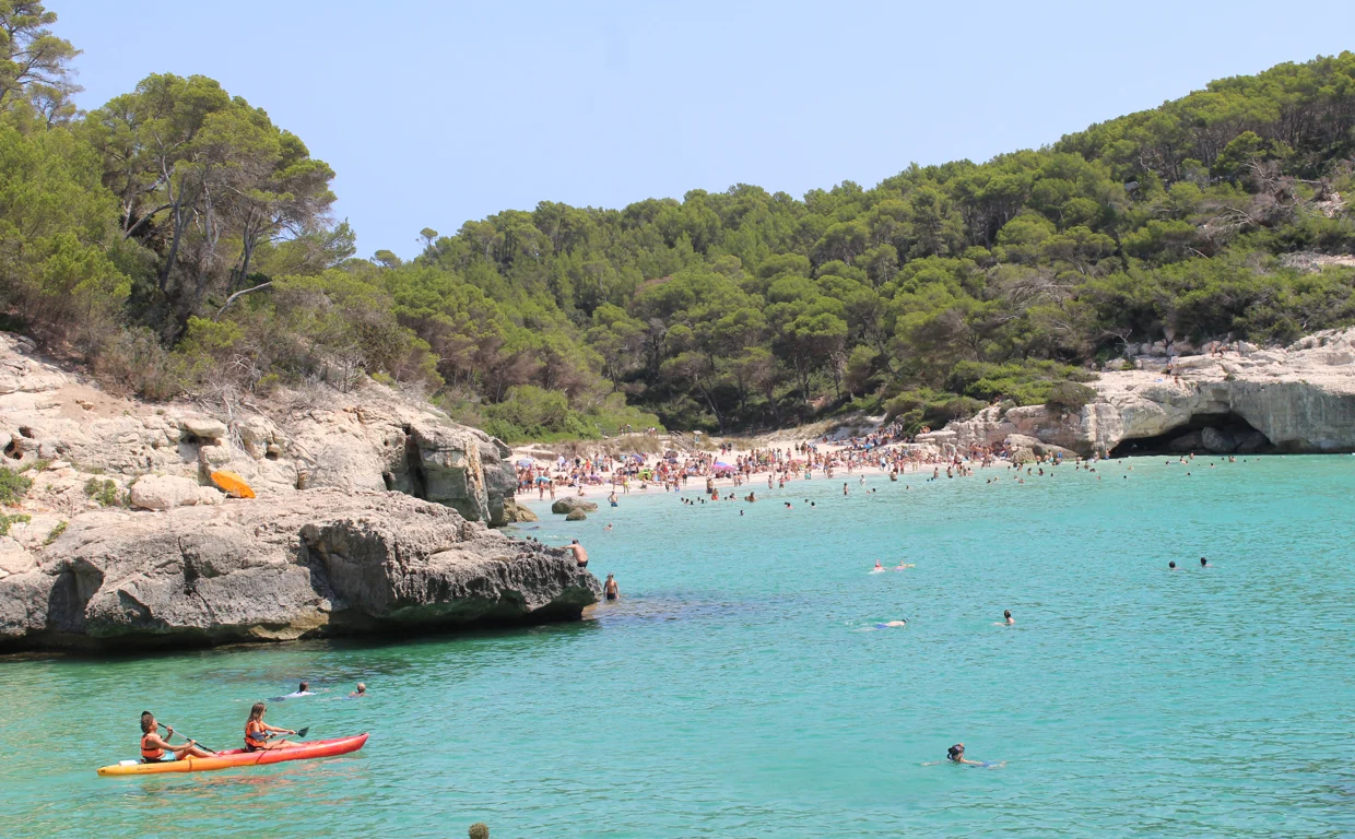 Las más bonitas de Menorca (y entre las más bellas del Mediterráneo)