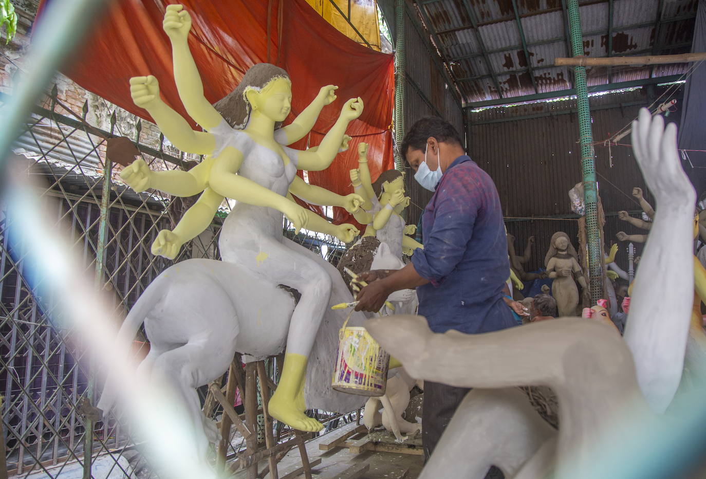 Preparativos del Durga Puya en Dhaka, Bangladesh