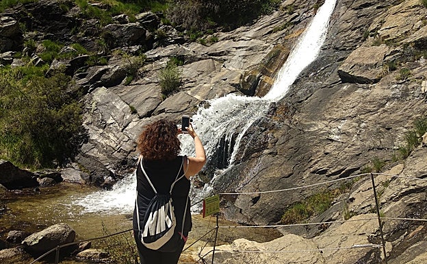 Cascada de San Mamés