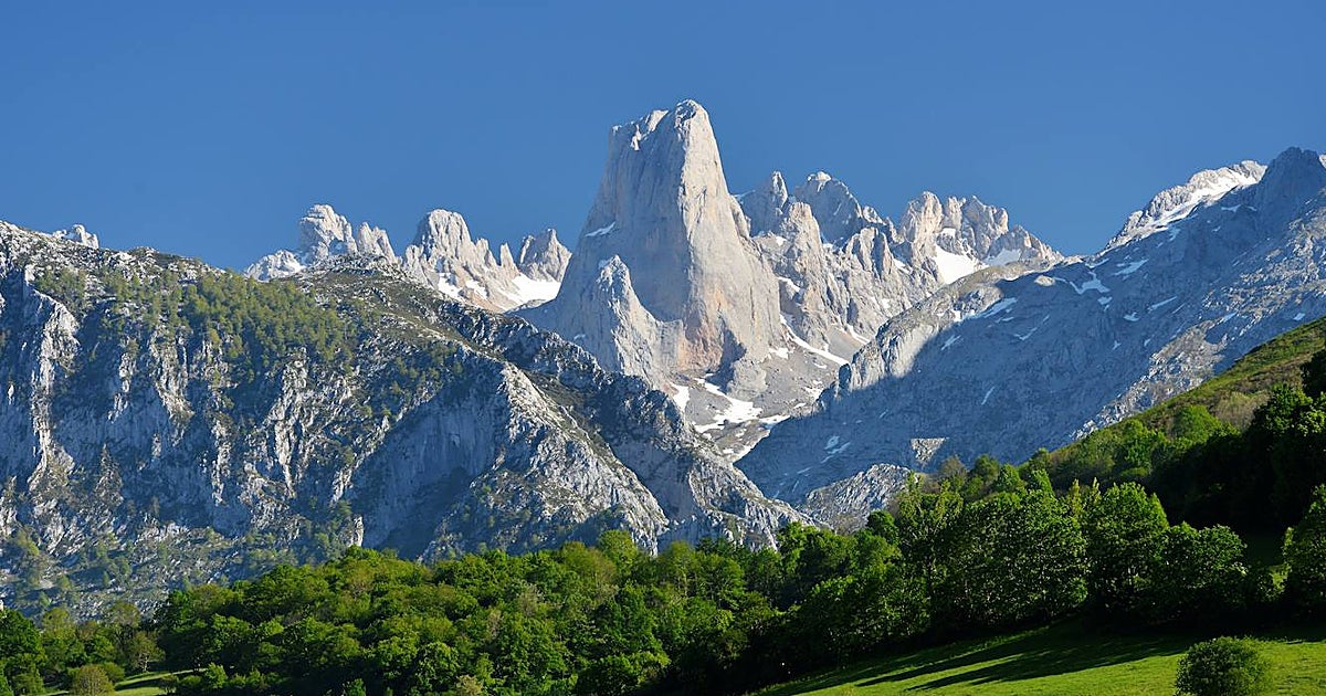 «El pequeño pueblo encajado en los Picos de Europa al que siempre vuelvo»