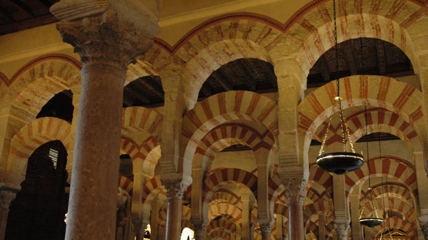 Imagen del interior de la Mezquita-Catedral de Córdoba