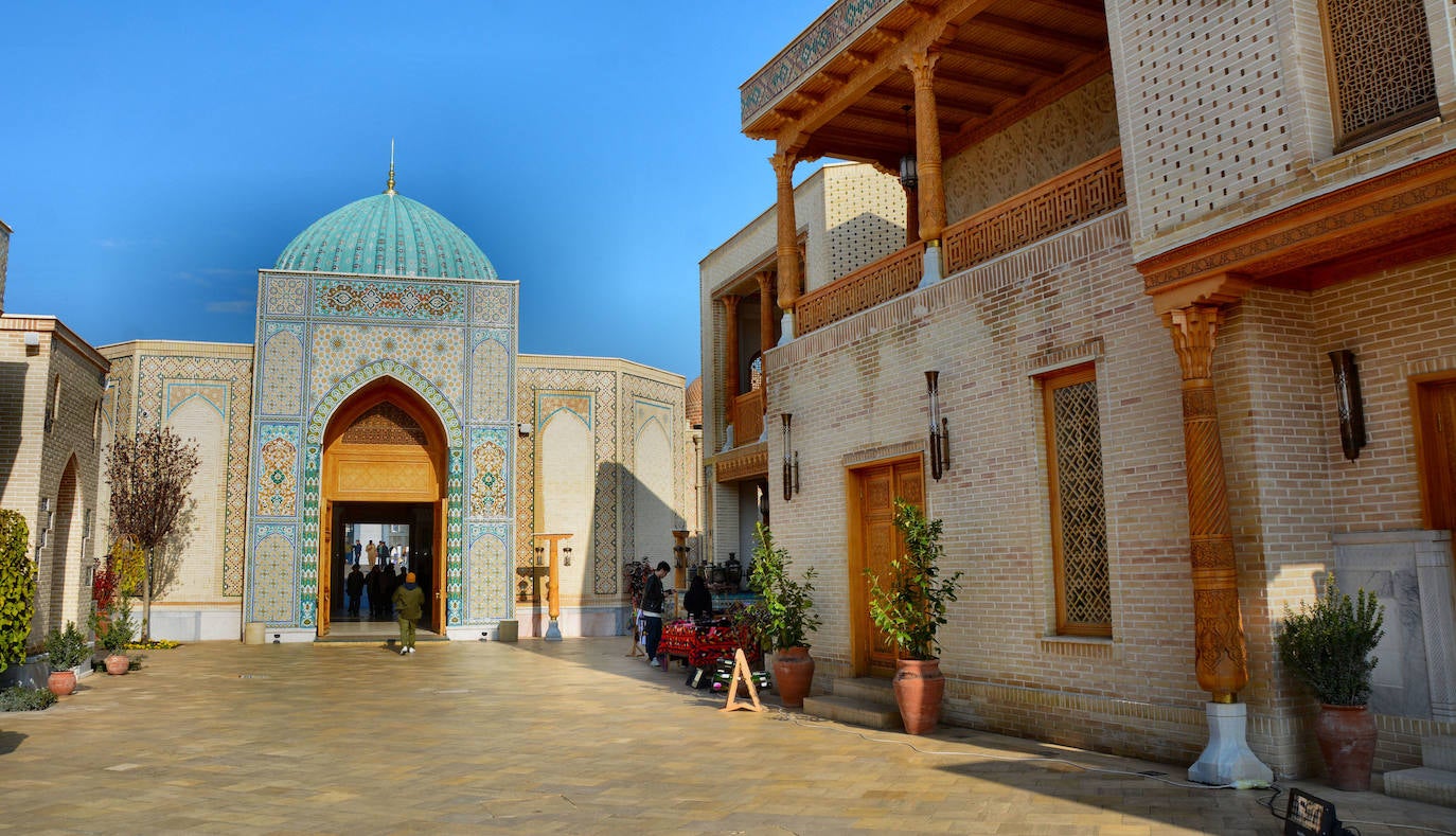 Reproducción del Bazar cubierto Chorsu de la ciudad de Tashkent