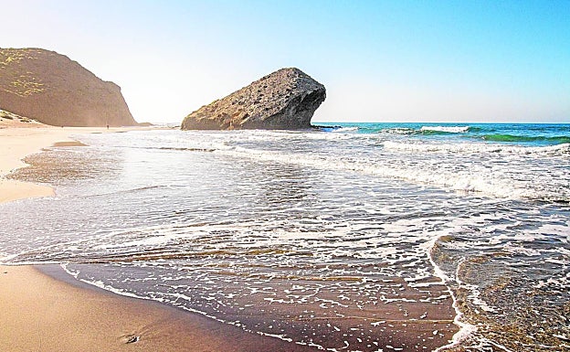 Playa de Monsul, escenario de una recordada secuencia de 'Indiana Jones y la Última Cruzada'