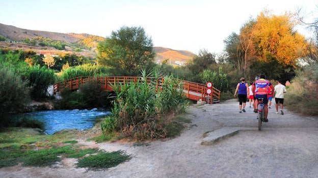 Imagen de la Fuente de la Bicha, ruta en bici en Granada